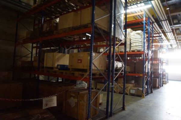 Palettenregal, Schulte, 5,50m bis 6m hoch, ca. 800kg / Palette, max. 339 Stellplätze – gebraucht - :
