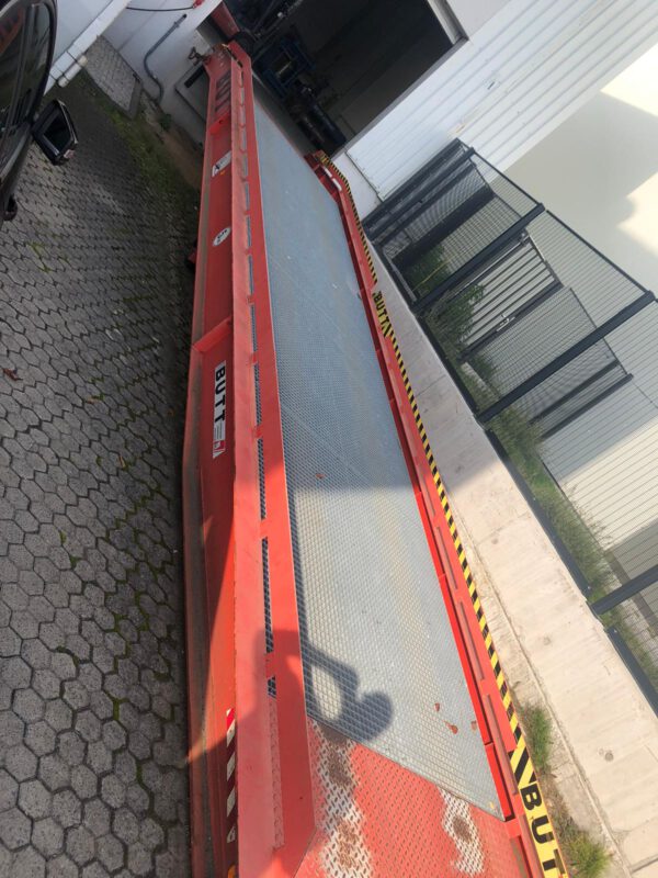 Verladerampe, Butt, rollbar – gebraucht - :