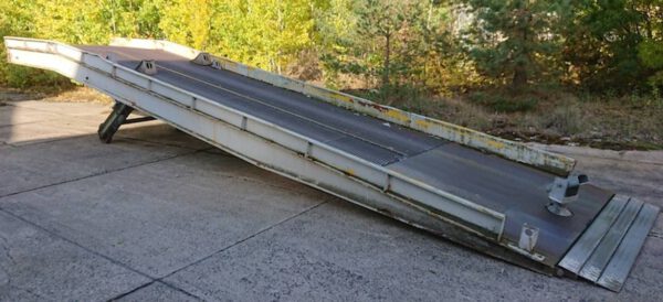 Mobile Verladerampe, Yale / Duma, 16 to. - gebraucht - :