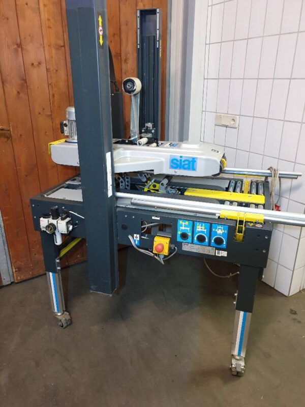halbautom. Kartonverschließer, Siat SR46, klebt oben und unten – gebraucht - : lagertechnik