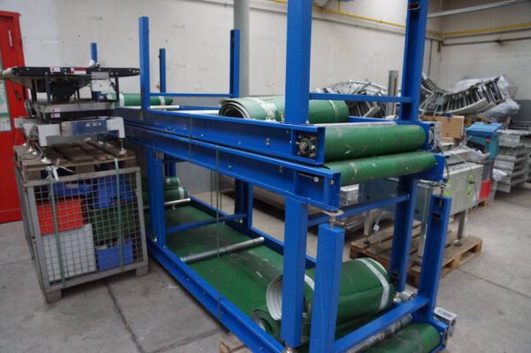 4 x angetriebene Gurtbänder, ca. 80cm breite Gurte – gebraucht - :