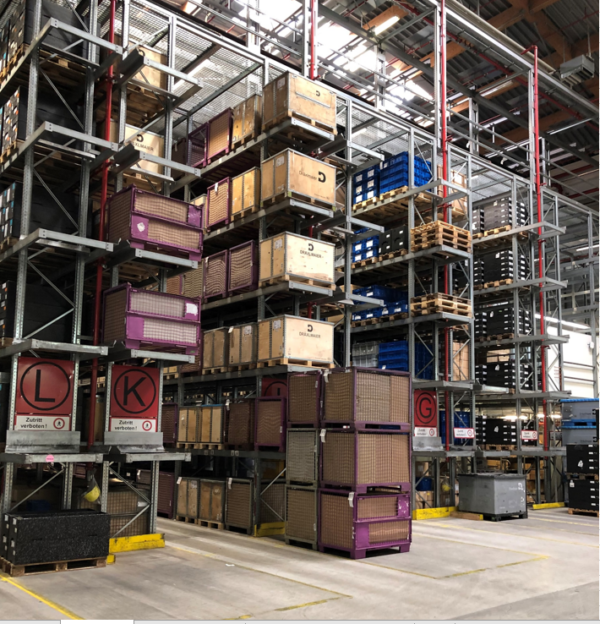 Palettenregal, Dexion, ca. 8,82m hoch, aktuell 5.616 Stellplätte, 700kg / Palettenplatz – gebraucht – : lagertechnik