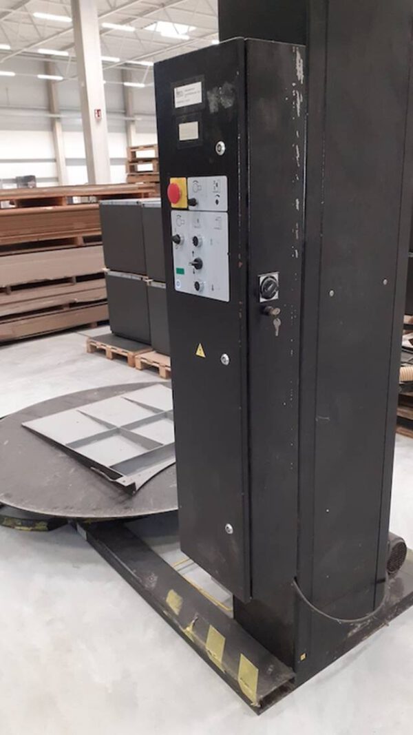 Palettenwickler, Jäger – gebraucht - :
