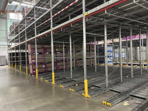 Palettendurchlaufregal, Bito für Gitterboxen oder Europaletten, max. 1.092 Stellplätze, max 600kg, – gebraucht – :