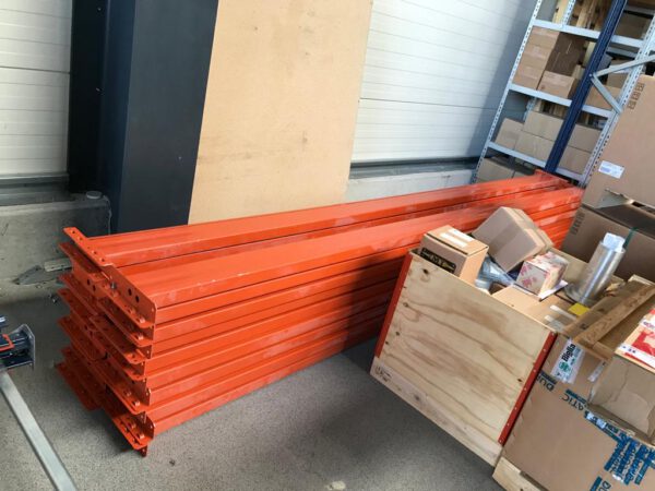 Palettenregal, 33 Palettenplätze, 7,10m Höhe, 2,70er Traversen mit Rückwandgitter und Holzböden – gebraucht – : – Bild 2