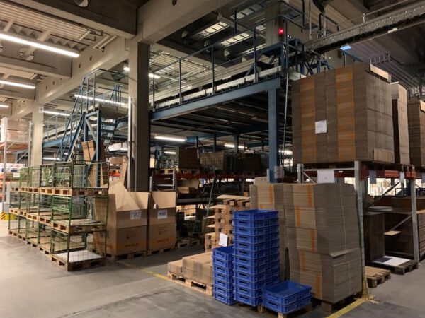 Stahlbau-Lagerbühne, ca. 480m2 mit Gitterrosten – gebraucht - : – Bild 2