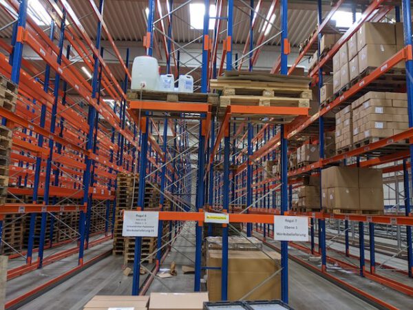 Palettenregal, SLP, ca. 7m hoch, 600kg / Palette, 3,60m Traversen, ca. 4.080 Stellplätze – gebraucht – : – Bild 2