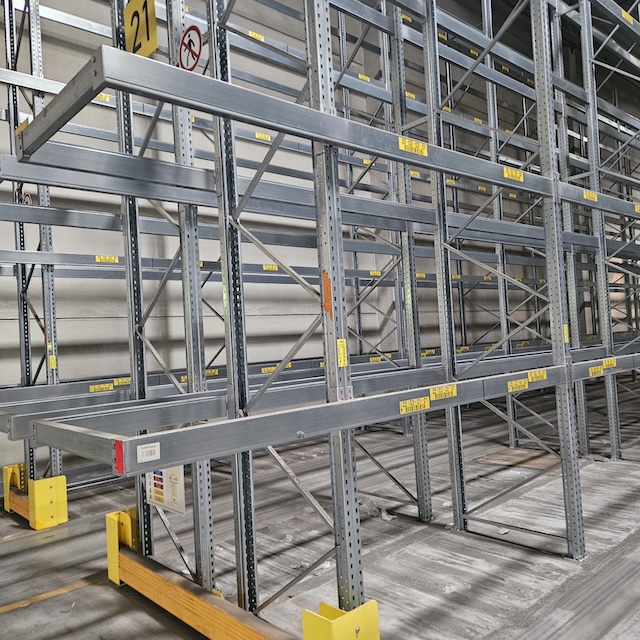 Palettenregal, Dexion, Höhe ca. 8,50 m, ca. 900kg / Palette, Traversenlängen 3,30m, max. ca. 14.996 Stellplätze, für Euro- und Industriepaletten - gebraucht - : lagertechnik Palettenregal, Dexion, Höhe ca. 8,50 m, ca. 900kg / Palette, Traversenlängen 3,30m, max. ca. 14.996 Stellplätze, für Euro- und Industriepaletten - gebraucht - : – Bild 2