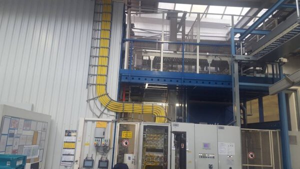 AKL (Automatisches Kleinteilelager) mit 9.700 Behälterplätze - gebraucht - : lagertechnik