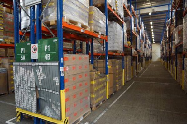 Palettenregal mit Quereinlagerung, SLP, bis zu 4.300 Stellplätze, 1.000kg / Palette, 7,50m hoch, mit Tiefenstegen– gebraucht - : – Bild 2