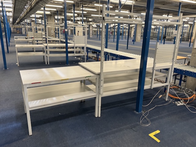 80 Stück Arbeitsplatz / Packtische, 2m x 0,90m – gebraucht - lagertechnik 80 Stück Arbeitsplatz / Packtische, 2m x 0,90m – gebraucht - – Bild 2