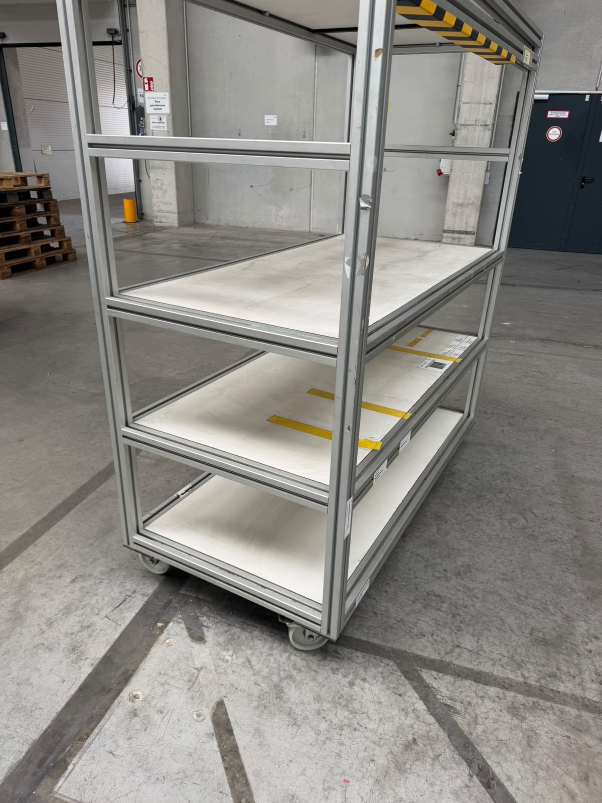 3 Stück Kommissionierwagen aus Aluprofilen – gebraucht - : lagertechnik 3 Stück Kommissionierwagen aus Aluprofilen – gebraucht - : – Bild 2