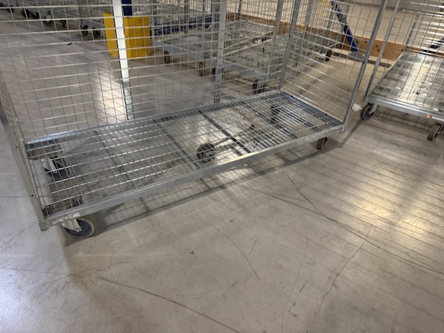 85 Stück Kommissionierwagen, Wanzl, KT3 1713– gebraucht - : lagertechnik 85 Stück Kommissionierwagen, Wanzl, KT3 1713– gebraucht - : – Bild 2