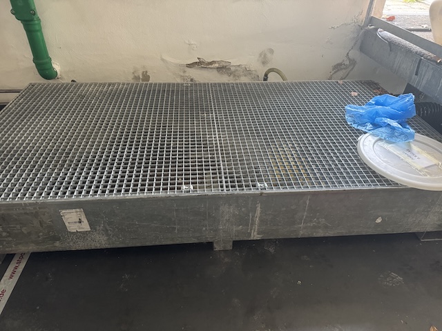 Gefahrstoffwanne, Säbu, 1000L – gebraucht - : lagertechnik Gefahrstoffwanne, Säbu, 1000L – gebraucht - : – Bild 2