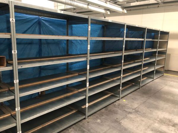 300 Felder Fachbodenregale, Bito, ca. 2m hoch, Böden 60x 1,28m – gebraucht - : lagertechnik