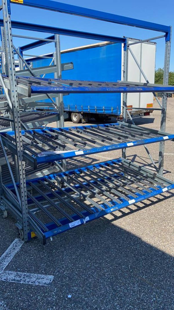4 Stück rollbare Bito Durchlaufregal bzw. Bereitstellregale – gebraucht - : – Bild 2