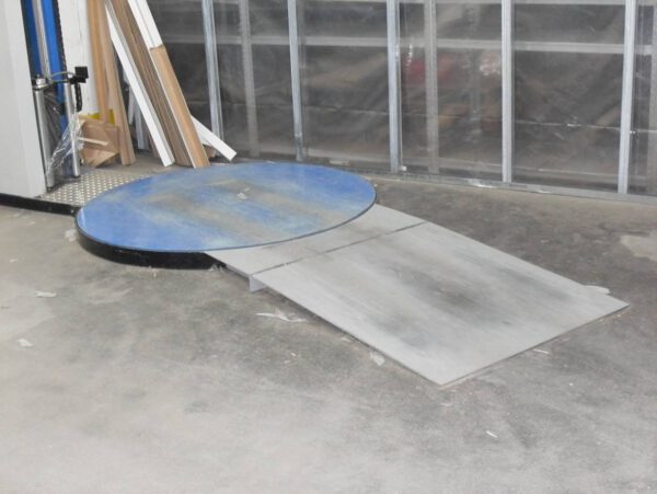 Palettenwickler, Stretchmaschine für Paletten mit Rampe – gebraucht - : – Bild 2