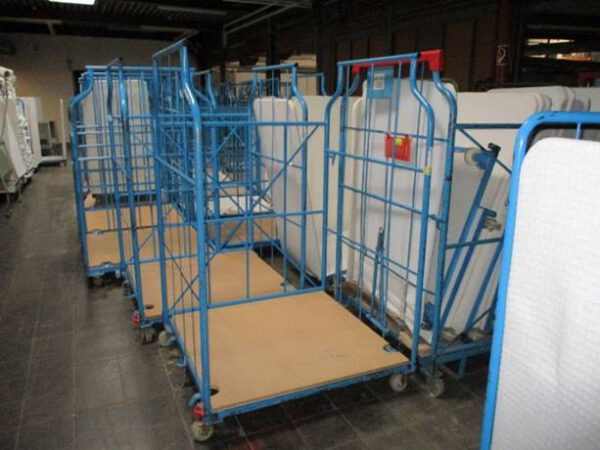Paket 11 Stück Corletten und 55 Stück Rollwagen – gebraucht – : lagertechnik