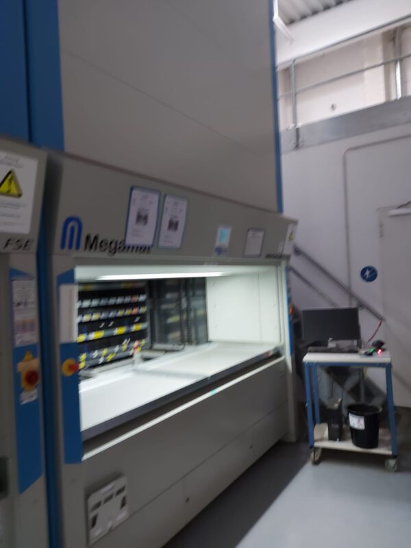 3 x Liftsysteme, Megamat, 305kg / Tablar, 6,71m hoch – gebraucht - : – Bild 3