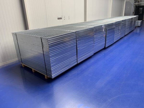 288 Stück Gitterroste, 995 x 1.785mm – Neuware - : – Bild 3