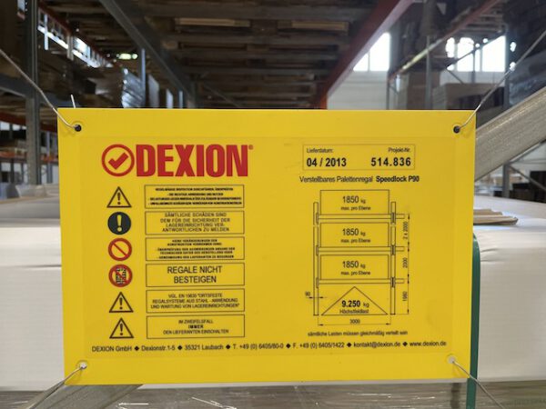 Palettenregal, Dexion, ca. 8m hoch, 616kg / Palette, 3m Traversenlänge ideal bei überbreiten Paletten, max. über 7.600 Stellplätze – gebraucht – : lagertechnik