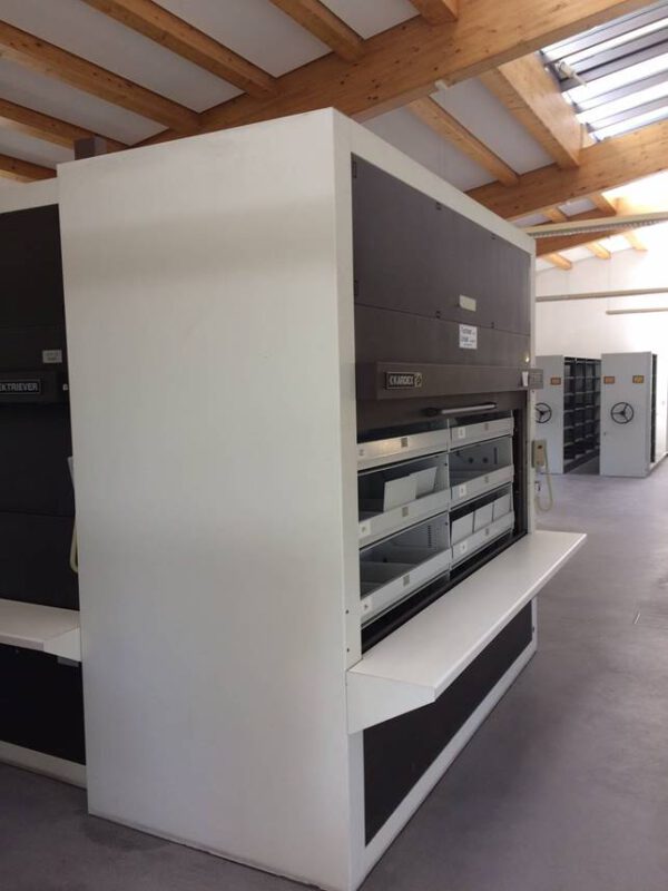 12 Stück Lagerpaternoster, Lista, 4m hoch, 450kg pro Gondel – gebraucht -: – Bild 3