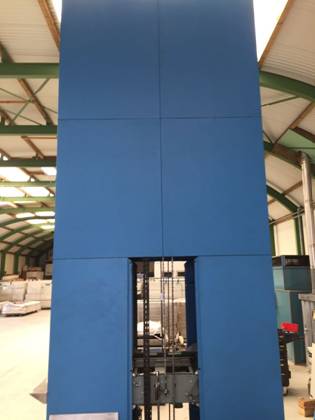 Liftsystem, ca. 5 m hoch, 250kg / Tablar, ca. 29 Tablare, Tablare: 0,85m x 0,62m – gebraucht - : lagertechnik