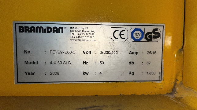 Ballenpressen, Bramidan, 4-x 30 SLD, 30 to. Presskraft – gebraucht - : lagertechnik Ballenpressen, Bramidan, 4-x 30 SLD, 30 to. Presskraft – gebraucht - : – Bild 2