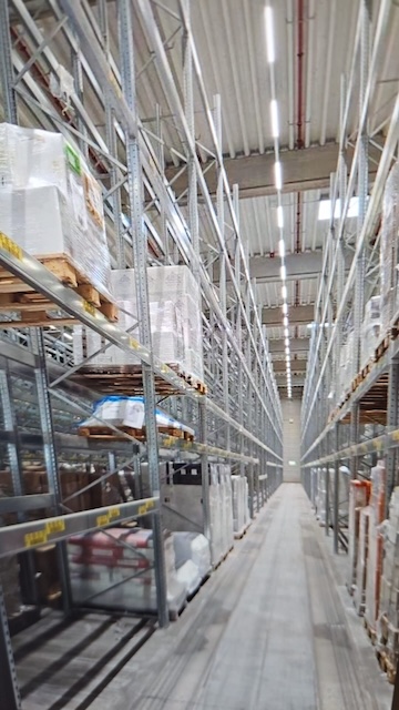 Palettenregal, Dexion, Höhe ca. 8,50 m, ca. 900kg / Palette, Traversenlängen 3,30m, max. ca. 14.996 Stellplätze, für Euro- und Industriepaletten - gebraucht - : lagertechnik Palettenregal, Dexion, Höhe ca. 8,50 m, ca. 900kg / Palette, Traversenlängen 3,30m, max. ca. 14.996 Stellplätze, für Euro- und Industriepaletten - gebraucht - : – Bild 3