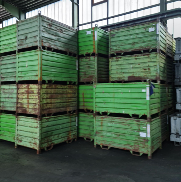 64 Stück gebrauchte, großer Stahl-Behälter, SSI Schäfer – gebrauccht - : lagertechnik