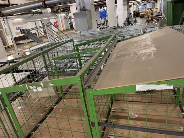 6 Stück Kommissionierwagen mit 4 Fächern und teilweise eine schräge Ablage oben – gebraucht – : – Bild 3
