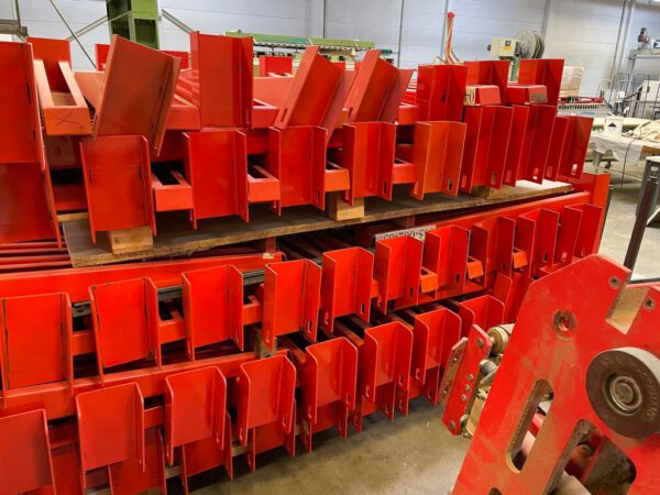 Kragarmregale, sipag, ein- und zweiseitig, 1.000kg / Arm, Höhe 5,50m, eingehängte Arme – gebraucht - : – Bild 4