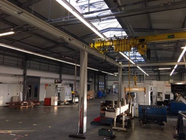 2 to. Deckenbrückenkran mit eigenem Stützen, Stahl, Breite 7m – gebraucht – : – Bild 12