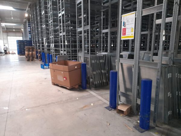 37 Stück Anfahrschützer / Säulen, Poller zum Aufdübeln, Absperrpoller, Metall, ca. 1m hoch – gebraucht - : – Bild 3