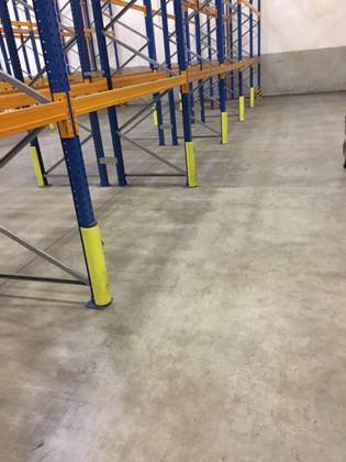 Palettenregal, ca. 10m hoch, 600kg/Palette, inkl. vorhandener Tiefenstege, über 2.200 Stellplätze – gebraucht – : lagertechnik