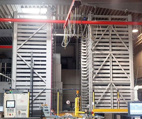 autom. Blechlager bestehend aus 2 Türmen, für Bleche 2x4m, Nutzlast 3.000 kg mit 2 Stationen und Lagerverwaltungssystem, 49 Lagerplätze - gebraucht - : – Bild 4