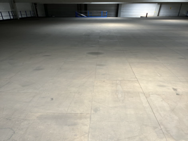 Lagerbühne / Mezzanine, Fläche ca. 623m2, Traglast 500kg/m2, inkl. Treppe und teilweise Geländer - gebraucht - : lagertechnik Lagerbühne / Mezzanine, Fläche ca. 623m2, Traglast 500kg/m2, inkl. Treppe und teilweise Geländer - gebraucht - : – Bild 4