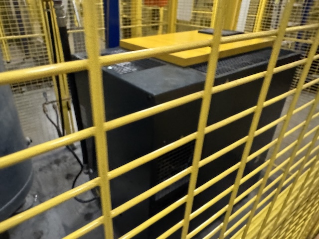 2x Schraubenkompressoren, Kaeser, 10 Bar, mit integriertem Kältetrockner, Druckluftbehälter, Steuerung SIGMA AIR MANAGER 4.0 – gebraucht - : lagertechnik 2x Schraubenkompressoren, Kaeser, 10 Bar, mit integriertem Kältetrockner, Druckluftbehälter, Steuerung SIGMA AIR MANAGER 4.0 – gebraucht - : – Bild 4
