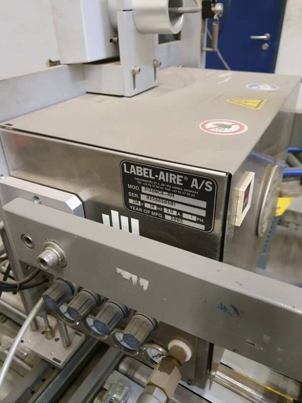 50m Fördertechnik, Knapp, mit Kurven, Rollenbahnen, Klappelement mit Etikettieren und Mosca Umreifungsmaschine – gebraucht - : – Bild 5