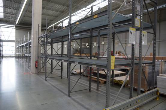 Palettenregal, SSI Schäfer, 600kg / Palette, 4,70m hoch, ca. 399 Stellplätze, mit Gitterroste, inkl. Rahmenschutz – gebraucht - : lagertechnik