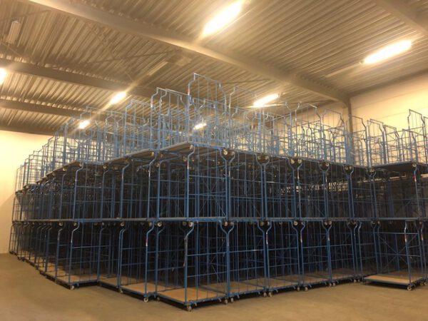 422 Stück Corletten, Typ 1300, stapelbar,– gebraucht – : – Bild 4
