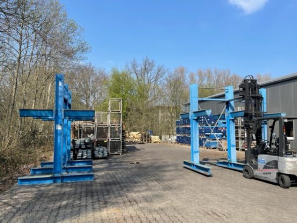 2 gebrauchte und stabile Kragarmregale für Coils, OHRA – gebraucht - : – Bild 4