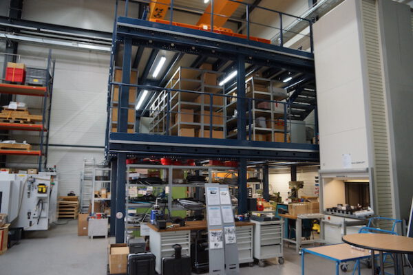 Lagerbühne, Bodenebene plus 2 Ebenen, 500kg/m2, Grundfläche 56m – gebraucht - : – Bild 4