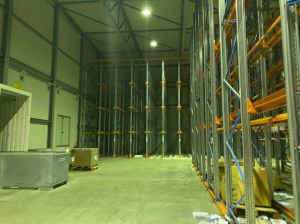 Paletten – Einfahrregal für 11.000 Europaletten – gebraucht -: lagertechnik