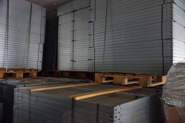 ca. 9.240 Stück Fachböden, 150kg, 1,28 x 0,50m, Regalwerk / Berger (Meta / Bito), Typ Bert - gebraucht - : lagertechnik