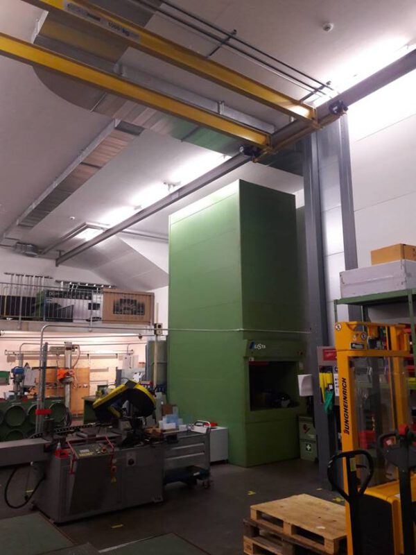 Lagerlift, Lista / Megamat, ca. 5,20m hoch, Tablargröße 1,22m x 0,82m, 250kg pro Tablar – gebraucht -: – Bild 5