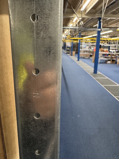 36 Felder Fachbodenregale, Hofe, Fachböden 1,30m Breite, Tiefe 0,60m, Rahmenhöhe 3m - gebraucht - : lagertechnik 36 Felder Fachbodenregale, Hofe, Fachböden 1,30m Breite, Tiefe 0,60m, Rahmenhöhe 3m - gebraucht - : – Bild 5
