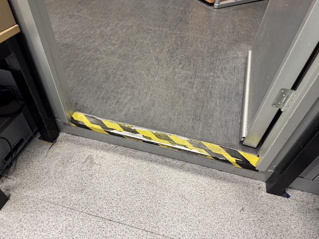 Lagerbüros, Raum-im-Raum-System, ca. 45m2, 2 Räume– gebraucht - : lagertechnik Lagerbüros, Raum-im-Raum-System, ca. 45m2, 2 Räume– gebraucht - : – Bild 5