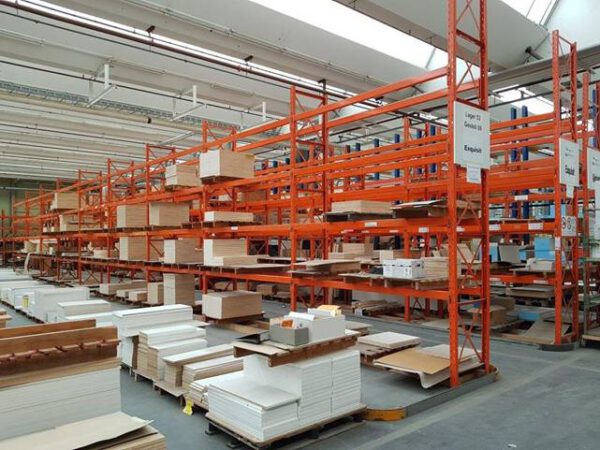 61 Felder Weitspannregal, bzw. Palettenregal, Dexion, Rahmentiefe 75cm, Rahmenhöhe 5m – gebraucht –