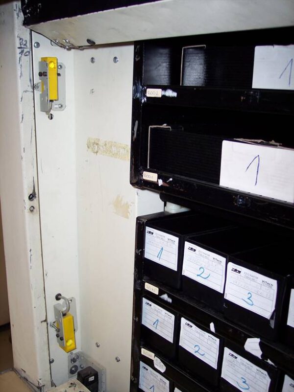 2 Stück Lagerpaternoster, Hänel, ca. 3,80m hoch, 225 bzw. 250kg pro Gondel – gebraucht -: – Bild 5